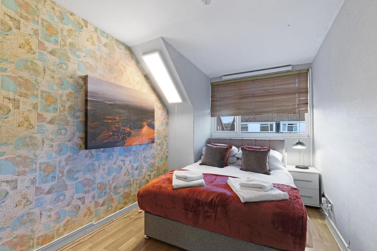 Staiforce 2 Bedroom House With Parking Мейденхед Экстерьер фото